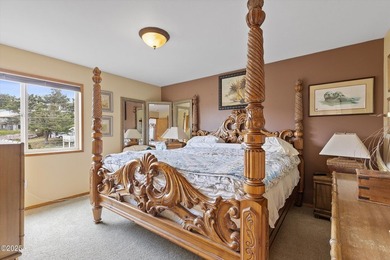 Price greatly reduced. Seller is motivated to sell this - photo 30