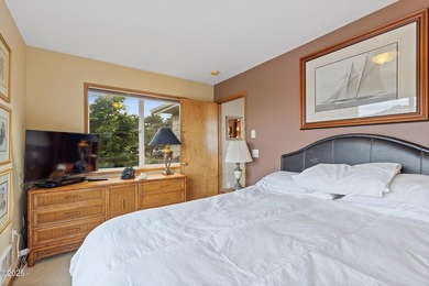 Price greatly reduced. Seller is motivated to sell this - photo 34