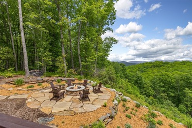 Experience breathtaking, year-round long-range views of the Blue - photo 40