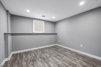 Beautifully updated and move-in ready, this 3-bedroom, 2-bath - photo 6