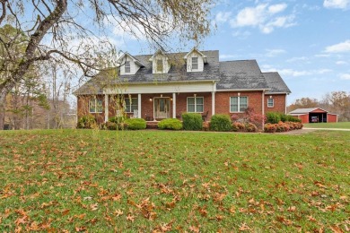 (private lake, pond, creek) Home For Sale in Grimsley Tennessee
