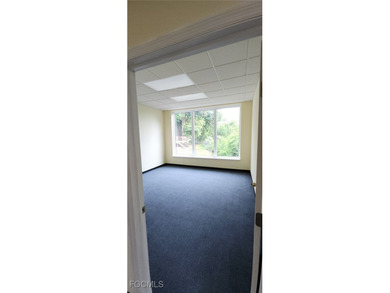 Perfect Location for a LIVE/WORK OPPORTUNITY! Waterfront - photo 11