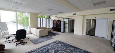 Perfect Location for a LIVE/WORK OPPORTUNITY! Waterfront - photo 12