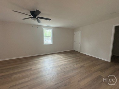 Welcome home to this beautifully updated 4-bedroom, 2 full bath - photo 15
