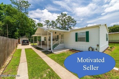 St. Johns River Home Active Under Contract in Satsuma Florida