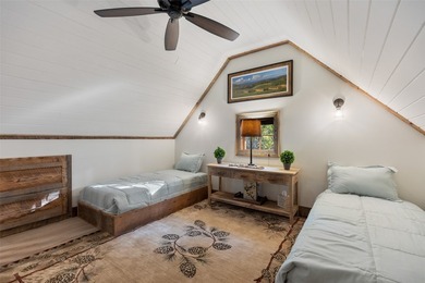 Charming Arts & Crafts mountain cabin in the prestigious gated - photo 33