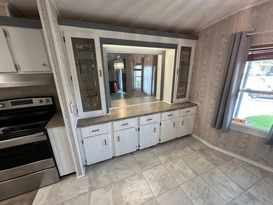 This 2 bedroom 2 bath home has approximately 1,120 SF of living - photo 6
