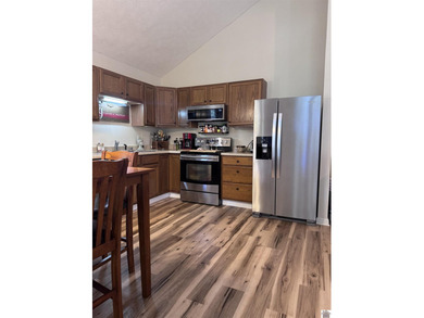 Lakehouse- If you're looking for a turnkey lake house then look - photo 6
