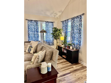 Lakehouse- If you're looking for a turnkey lake house then look - photo 8
