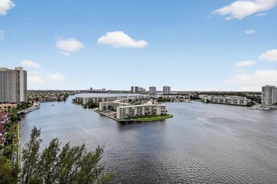 Little Maule Lake Condo For Sale in Aventura Florida