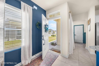Opportunities like this are rare. This residence features the - photo 4