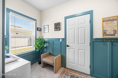 Opportunities like this are rare. This residence features the - photo 5
