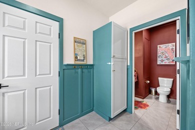 Opportunities like this are rare. This residence features the - photo 6