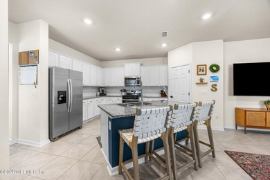 Opportunities like this are rare. This residence features the - photo 9