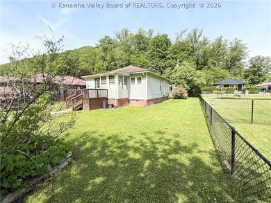 Come give this home some TLC. Central to Boone County or Beckley - photo 11