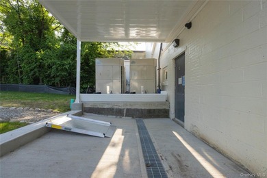 PRIME RETAIL SPACE FOR SALE IN DOWNTOWN PEARL RIVERPLETELY - photo 11