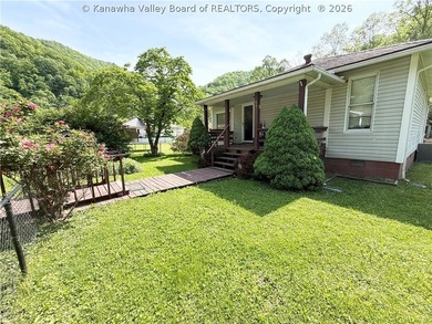 Come give this home some TLC. Central to Boone County or Beckley - photo 13