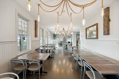 Bayfront Restaurant & Boutique Inn Primed for the Hampton Bays - photo 13