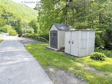 Come give this home some TLC. Central to Boone County or Beckley - photo 16