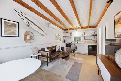 Bayfront Restaurant & Boutique Inn Primed for the Hampton Bays - photo 16