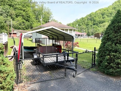 Come give this home some TLC. Central to Boone County or Beckley - photo 17