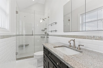 Experience exceptional waterfront living in this stunning - photo 19