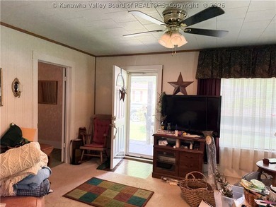 Come give this home some TLC. Central to Boone County or Beckley - photo 22