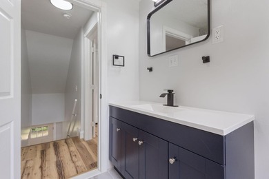 Thoughtful renovations inside and out give this Kennebunk Cape a - photo 29