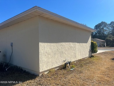 Brand-New Roof with Transferable 35-Year Shingle Warranty at - photo 9
