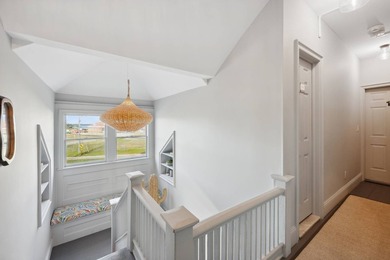 Bayfront Restaurant & Boutique Inn Primed for the Hampton Bays - photo 29