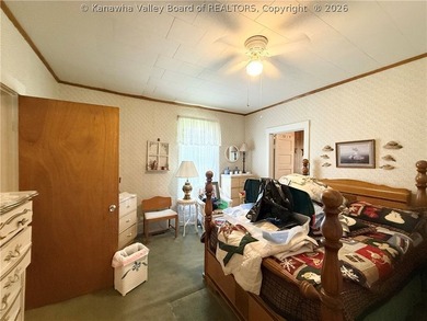 Come give this home some TLC. Central to Boone County or Beckley - photo 30