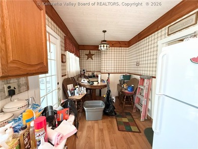 Come give this home some TLC. Central to Boone County or Beckley - photo 34