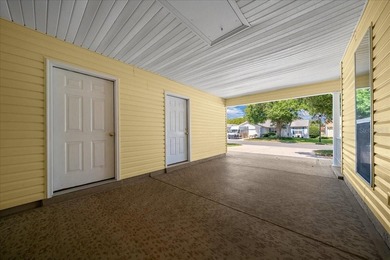 HUGE PRICE IMPROVEMENT!~ NO BOND~ GOLF FRONT~ HOME WARRANTY - photo 34