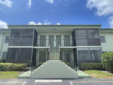 Huntington Lakes Condo For Sale in Delray Beach Florida