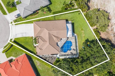 Modern luxury home in the gated community of Lacuna featuring - photo 4