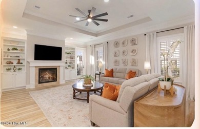 Elegant 3,003 sq ft home in gated community with custom design - photo 11