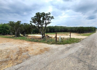 Unrestricted 1.24-acre corner lot in Lakehills offering a great - photo 11
