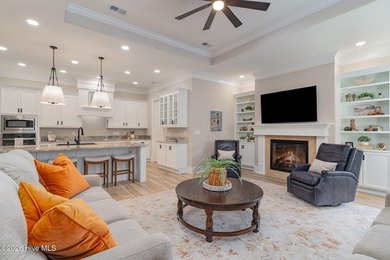 Elegant 3,003 sq ft home in gated community with custom design - photo 13
