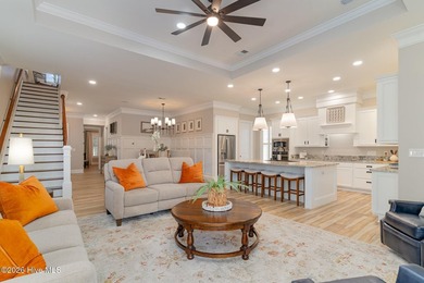 Elegant 3,003 sq ft home in gated community with custom design - photo 14