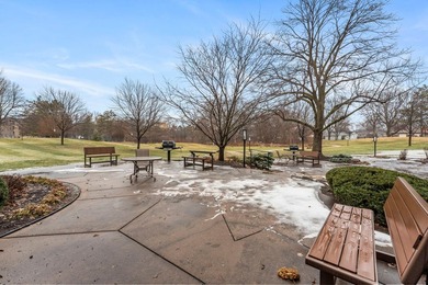Charming 2-bedroom, 2-bath condo in a well-maintained - photo 21