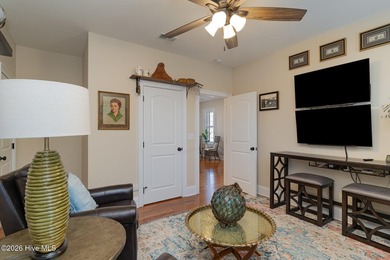 Elegant 3,003 sq ft home in gated community with custom design - photo 26