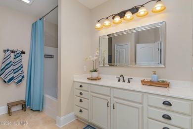 Elegant 3,003 sq ft home in gated community with custom design - photo 28
