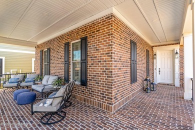 Elegant 3,003 sq ft home in gated community with custom design - photo 29