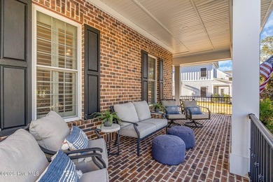 Elegant 3,003 sq ft home in gated community with custom design - photo 30