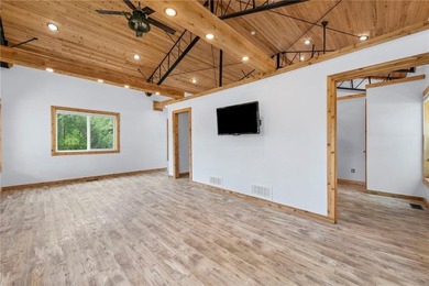 Additional listing photo 4
