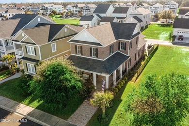 Elegant 3,003 sq ft home in gated community with custom design - photo 39