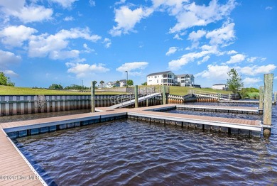 Elegant 3,003 sq ft home in gated community with custom design - photo 47