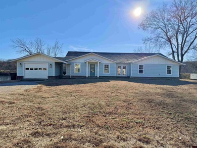 White River Home For Sale in Cotter Arkansas