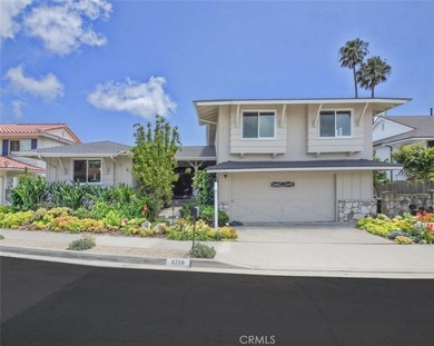 Nestled on a quiet, neighborhood friendly cul-de-sac, this - photo 1