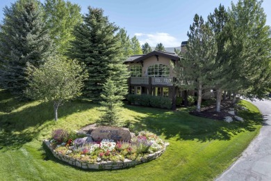 Big Wood River Townhome/Townhouse For Sale in Sun Valley Idaho